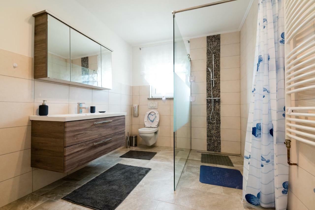 Ferienhaus Bucic Буйе Екстериор снимка
